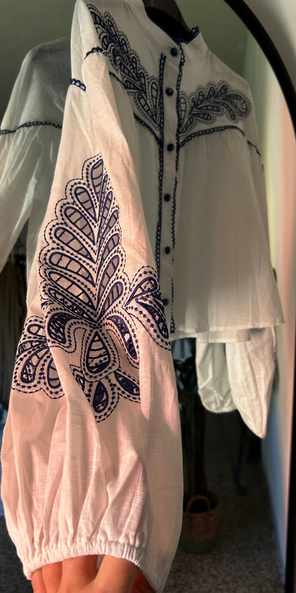 Camicia ricamo blu